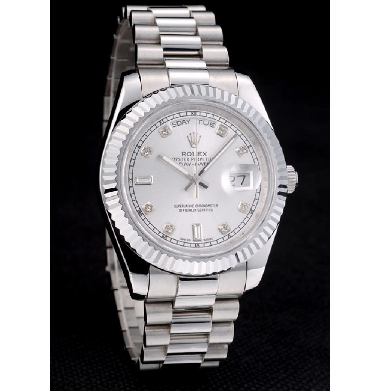 Aaa replica watch Bezel Ribbed DayDate Steel Dial Silver 41976 Rolex Stainless 0806